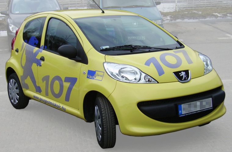 Aut�grafika-j�rm�grafika - 001