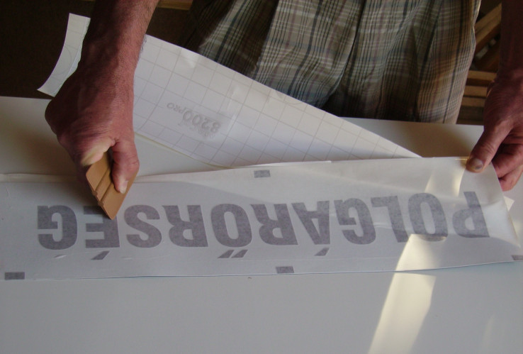 Felirat, rekl�mfelirat - matrica-c�mke, bet�kiv�g�s - 003