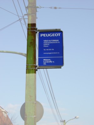 Rekl�mt�bla - oszlopra, villanyoszlopra - 004