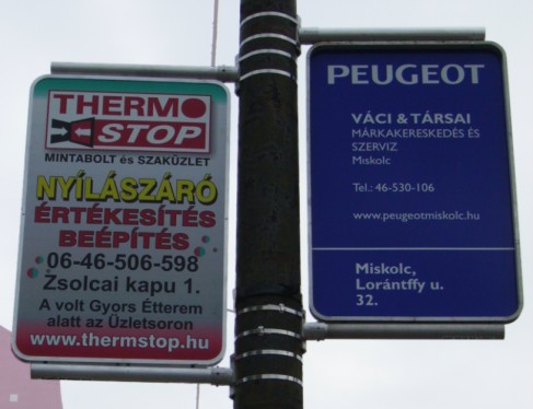 Rekl�mt�bla - oszlopra, villanyoszlopra - 006