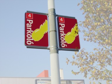 Rekl�mt�bla - oszlopra, villanyoszlopra - 008